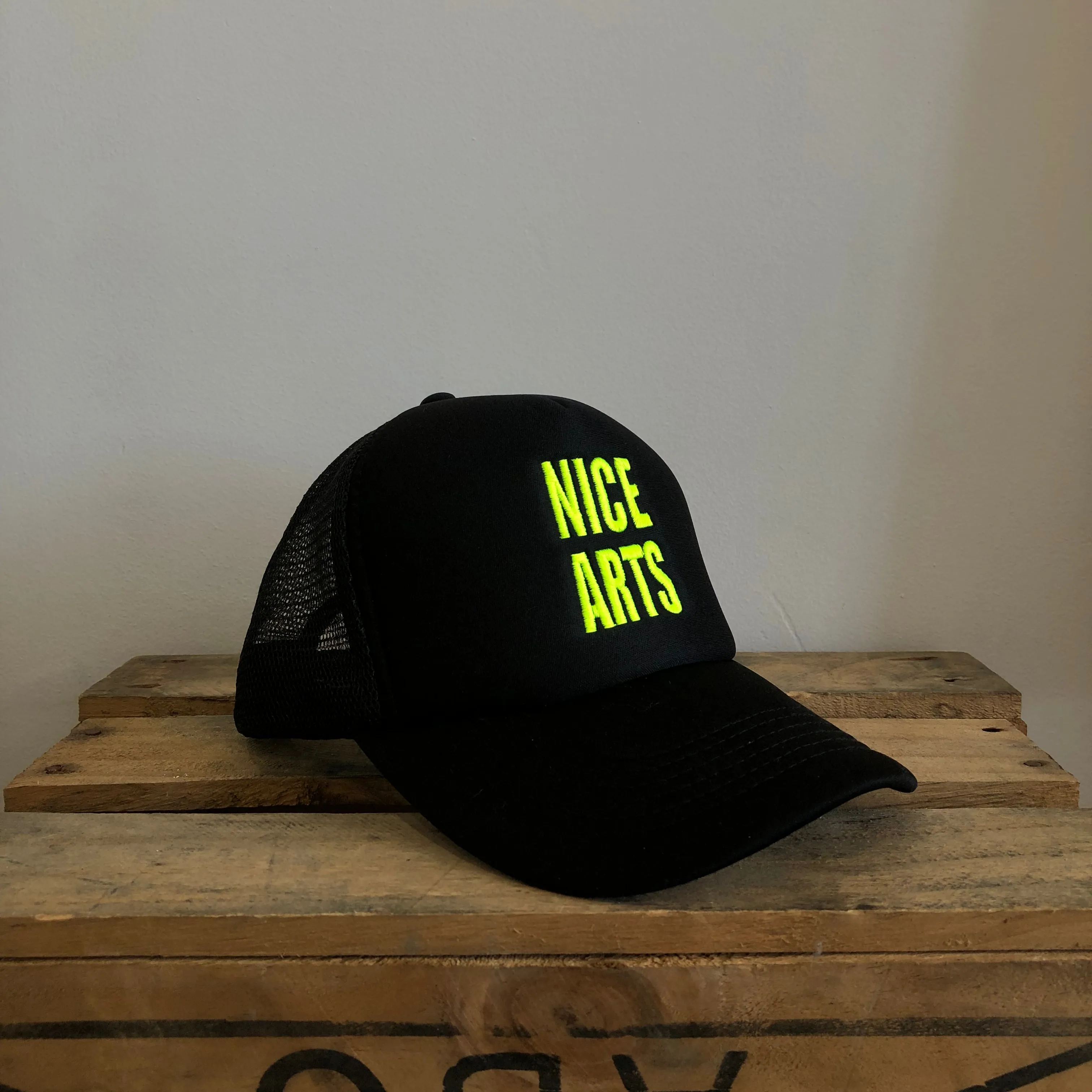 NICE ARTS cap - high viz yellow